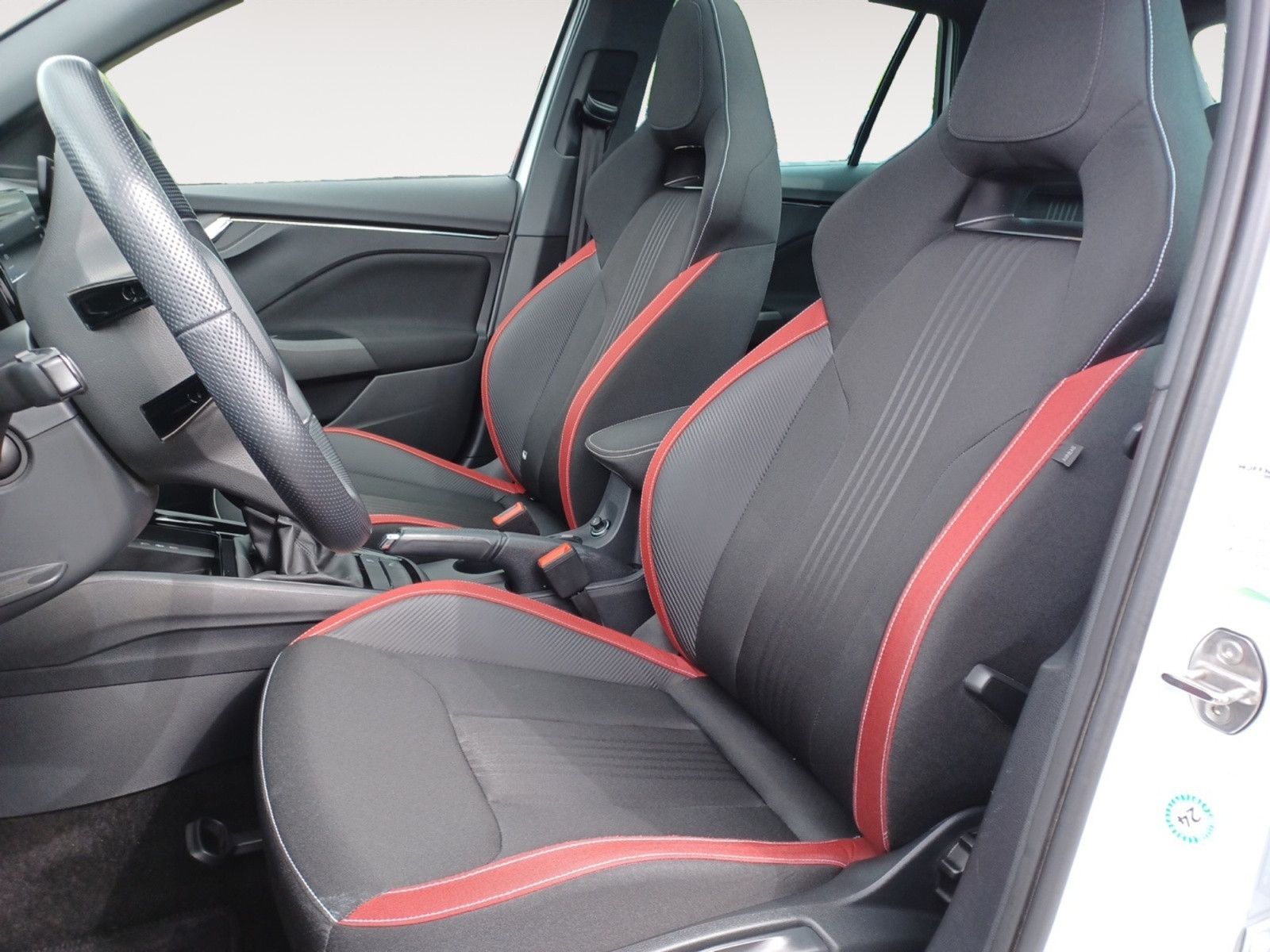 Fahrzeugabbildung SKODA Kamiq 1.0 TSI DSG Monte Carlo Rückfahrkamera
