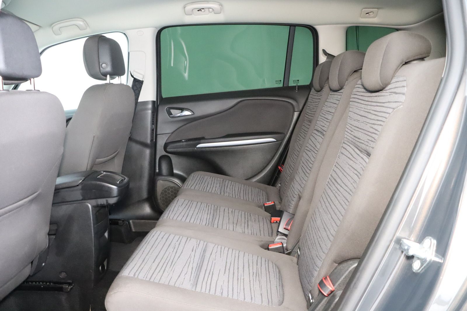 Fahrzeugabbildung Opel Zafira Tourer 1.4 Turbo Style * Sitzhzg. * PDC *