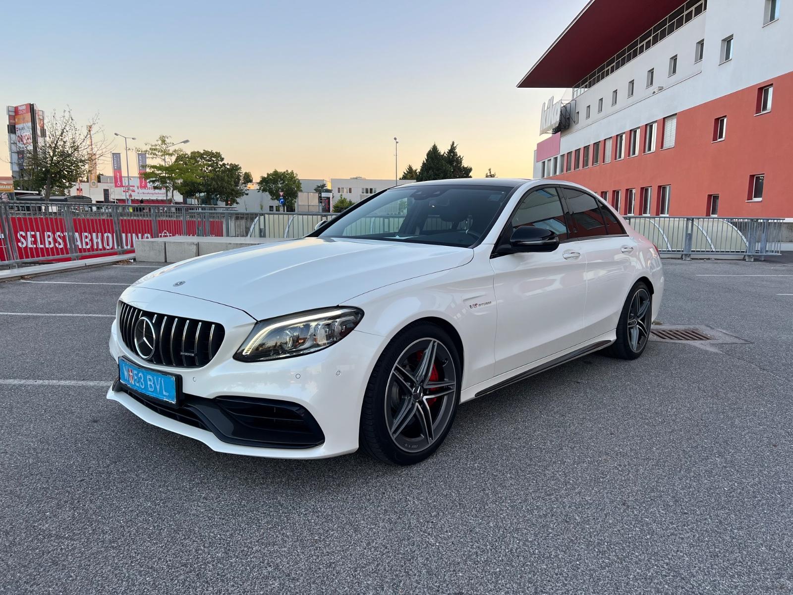 Mercedes-Benz C 63 AMG Mercedes-AMG C 63 S