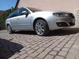 Seat Exeo ST 2.0 TDI, TÜV, guter Zustand, zuverlässig - silberne Seat Exeo
