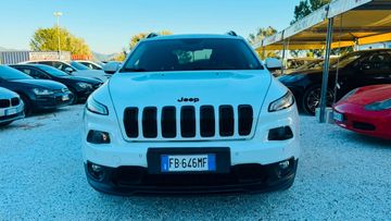 Jeep Cherokee - 3
