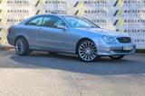 Mercedes-Benz CLK 240 Avantgarde|MFL|19"|Temp|Pano|Klima|NAVI - Mercedes-Benz Coupé aus dem Jahr 2002