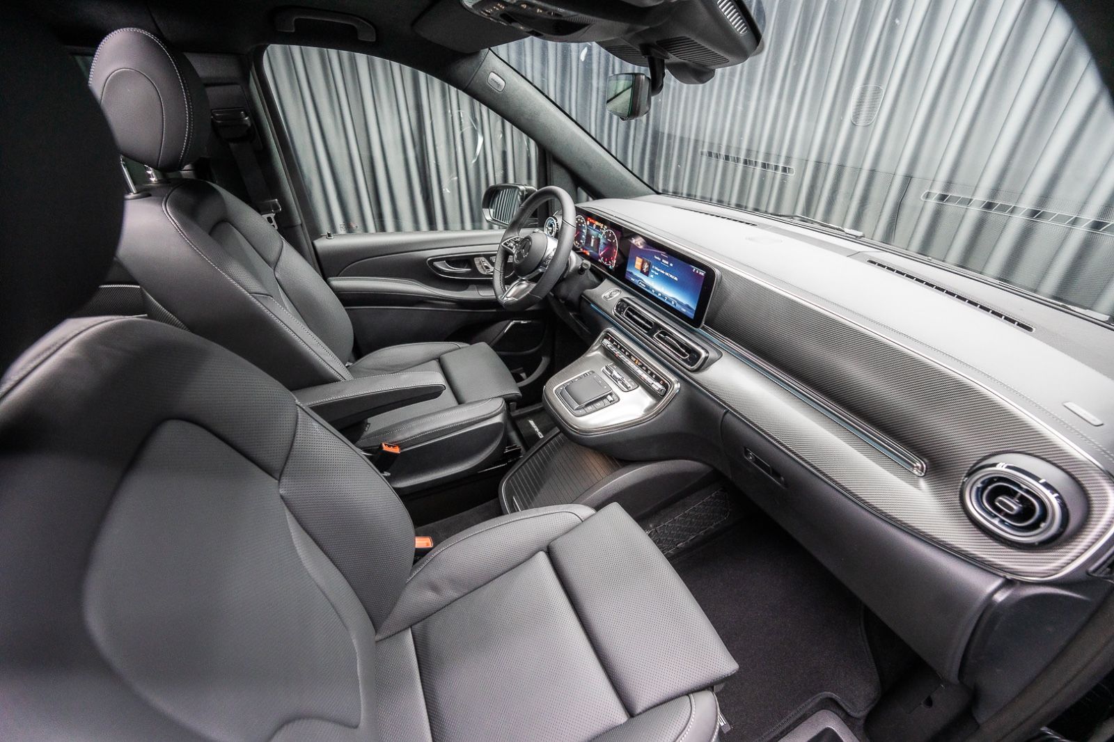 Fahrzeugabbildung Mercedes-Benz V300d EXCLUSIVE 4M Lang AIRMATIC Luxus*VIP*25
