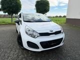 Kia Rio Business Line - Kia Rio aus 2012 mit Diesel-Antrieb
