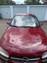 Opel Omega 2.0 16V - - rote Opel Omega