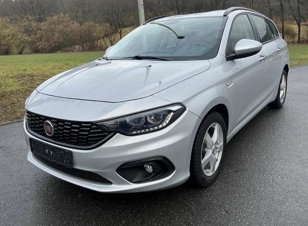 Fiat Tipo Lounge Klima DAB 120PS Tüv neu