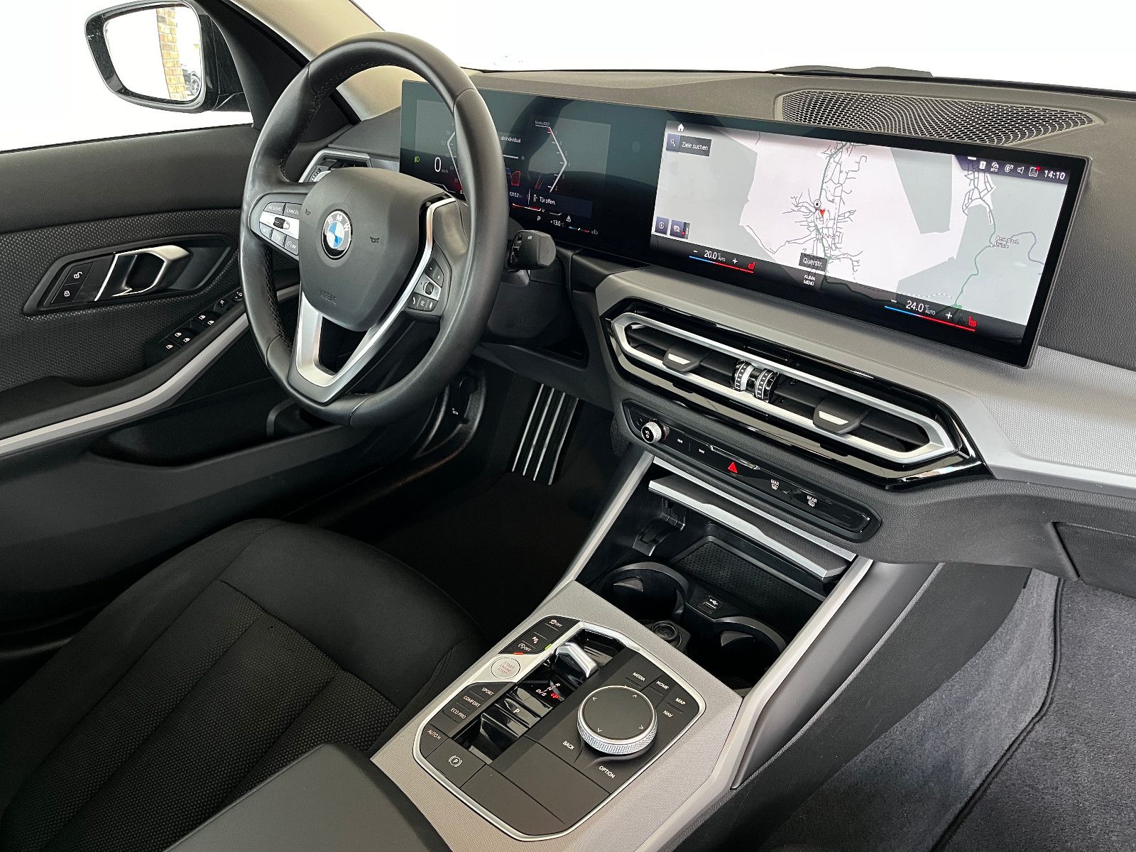 BMW 318i Limo Navi Shz 18"-M LED ShadowLine foto 13