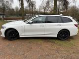 BMW 330e X Drive- M-Paket- erst 62400km !! - BMW: Weiß, 3er