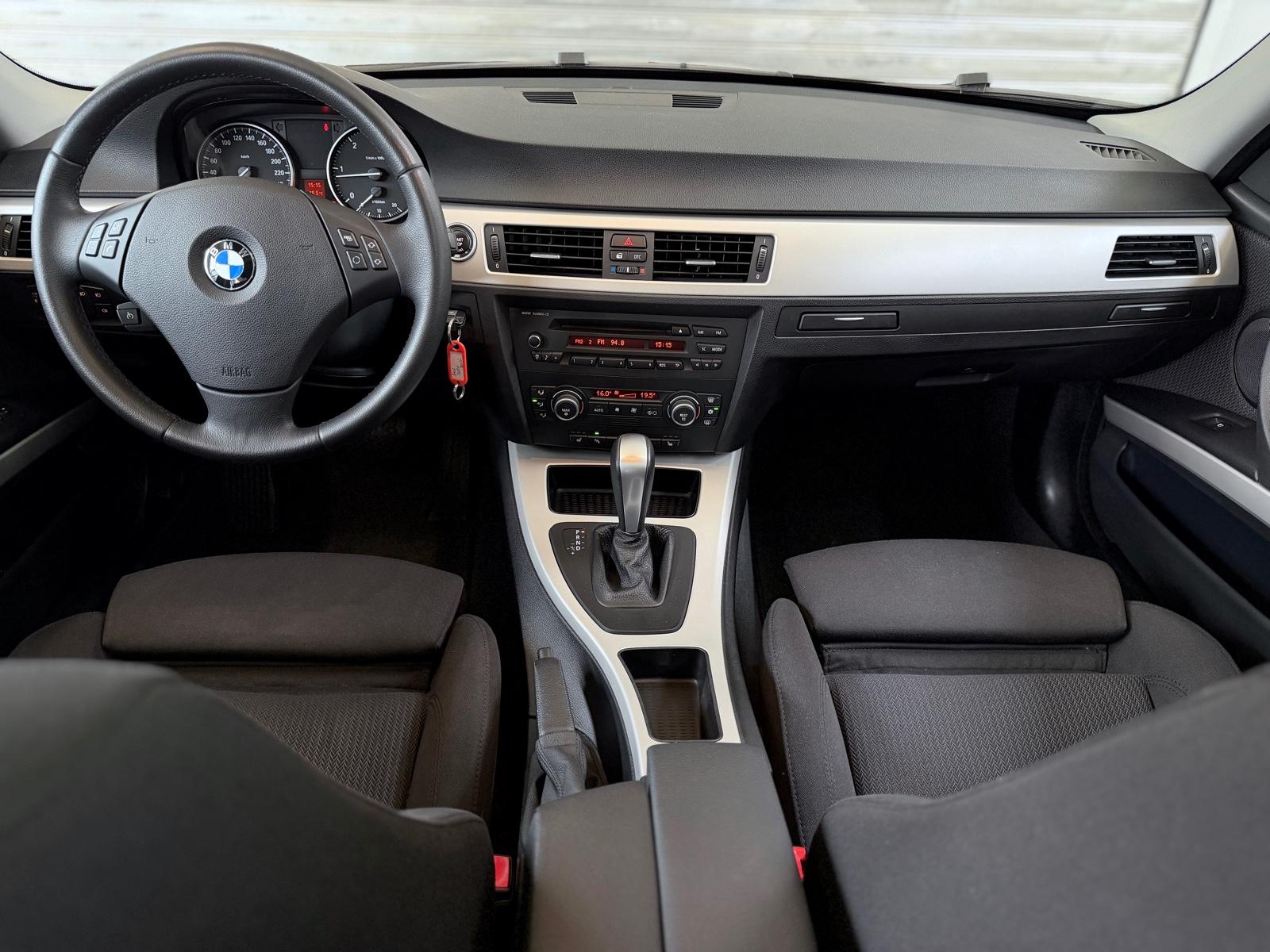 BMW 320D TOURING 2.0 177ch BVA Toit pano ouvrant Sièges chauffants sport - 1ERE MAIN