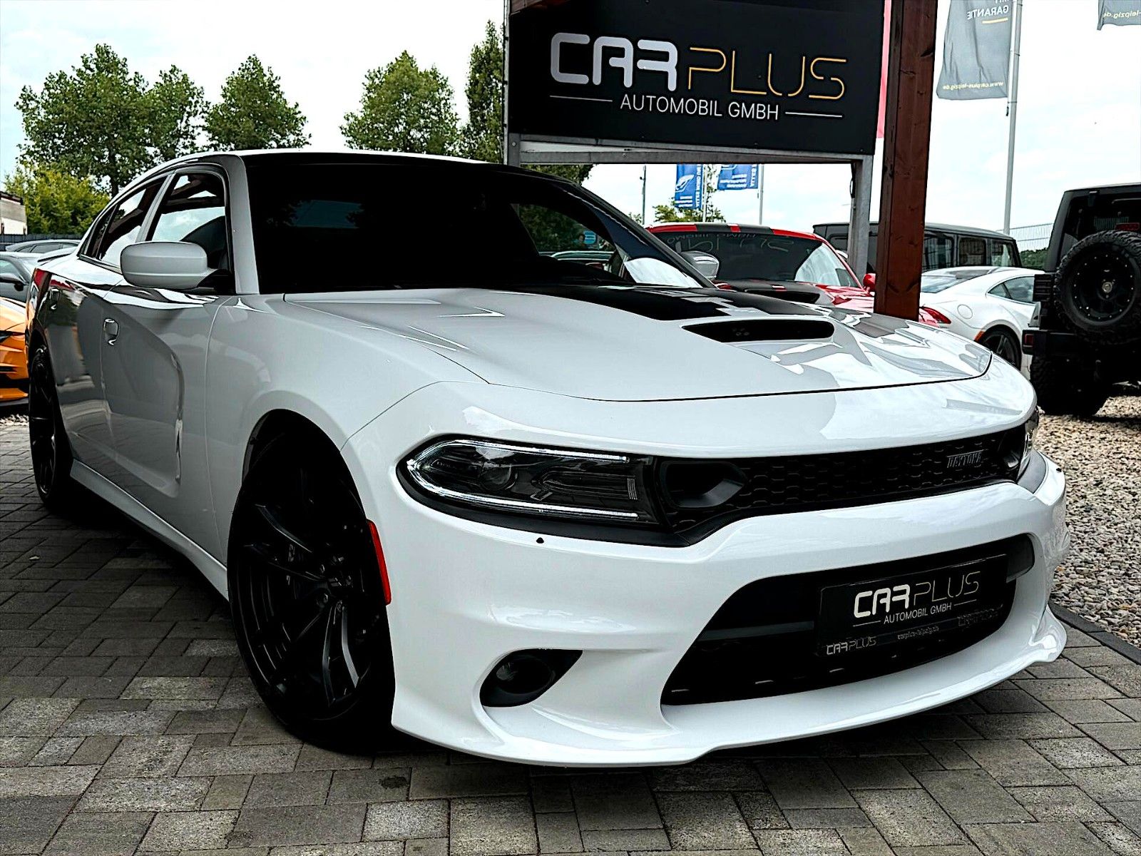 Fahrzeugabbildung Dodge Charger 6.4 SRT DAYTONA NightEdition Performance