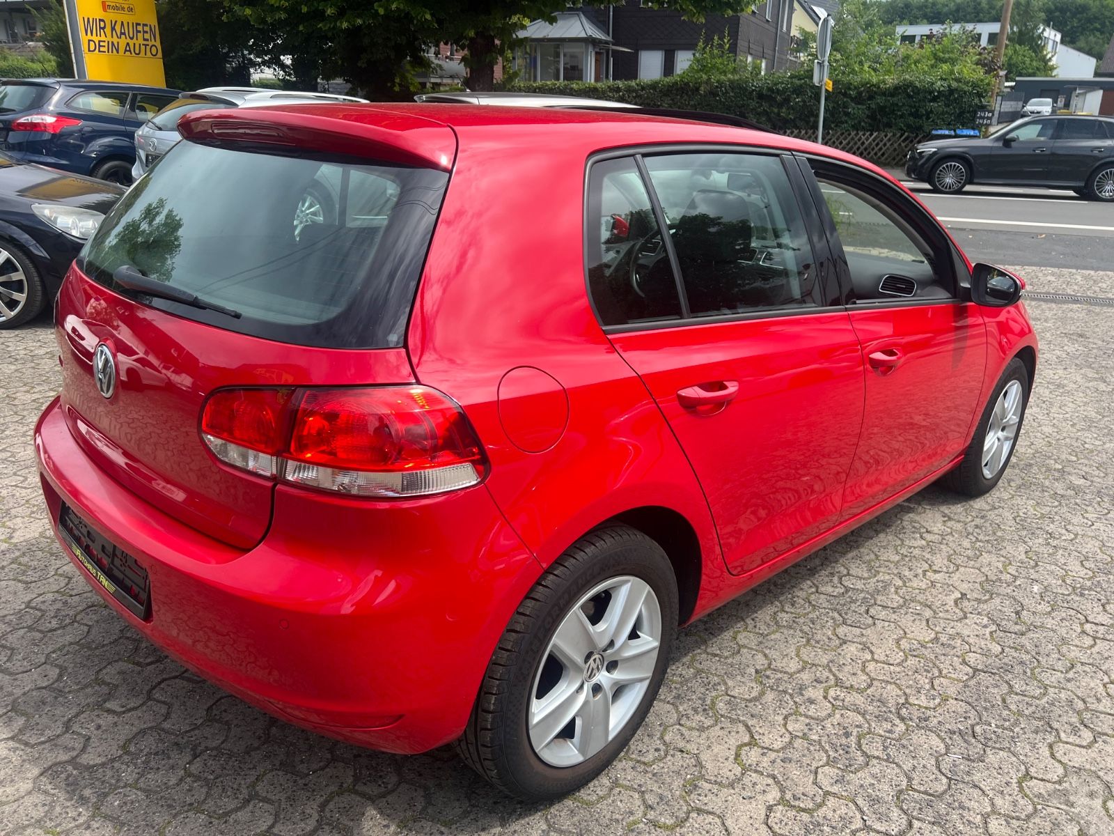 Fahrzeugabbildung Volkswagen Golf VI 1.6 Comfortline * SCHIEBEDACH *1.HAND*
