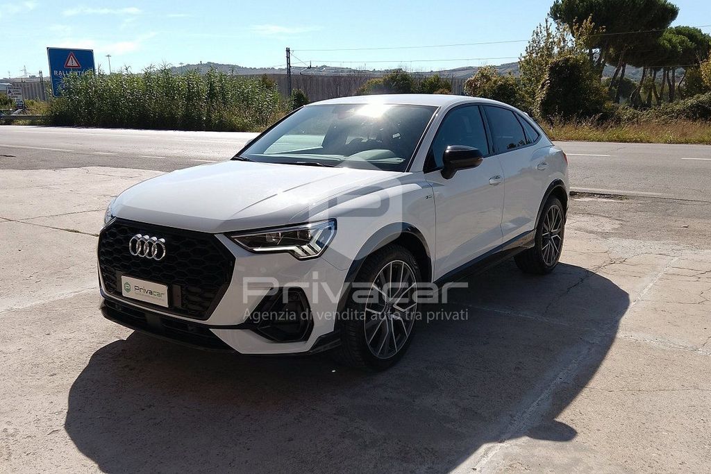 Image of Audi Q3