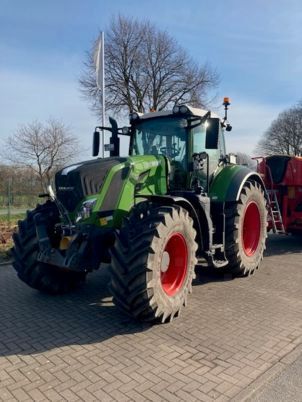 Fendt 826 Vario S4 ProfiPlus