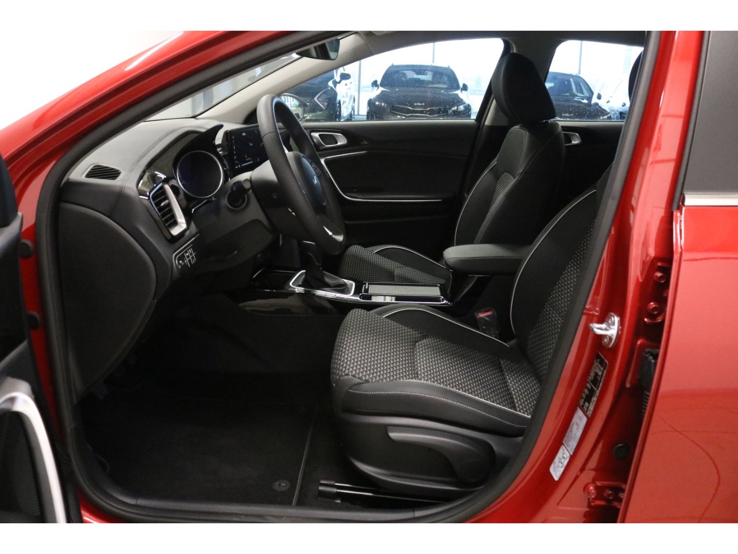 Fahrzeugabbildung Kia XCeed 1.5 T-GDI Vision,  Navi, SHZ, Komfort-Pake