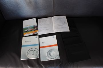 Volkswagen Golf - 10