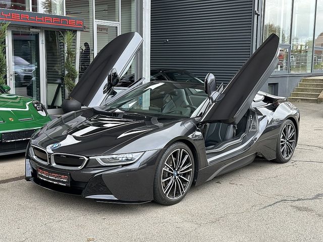 BMW i8 Roadster nur 20.000km, Perfekt!, LASER Lic...