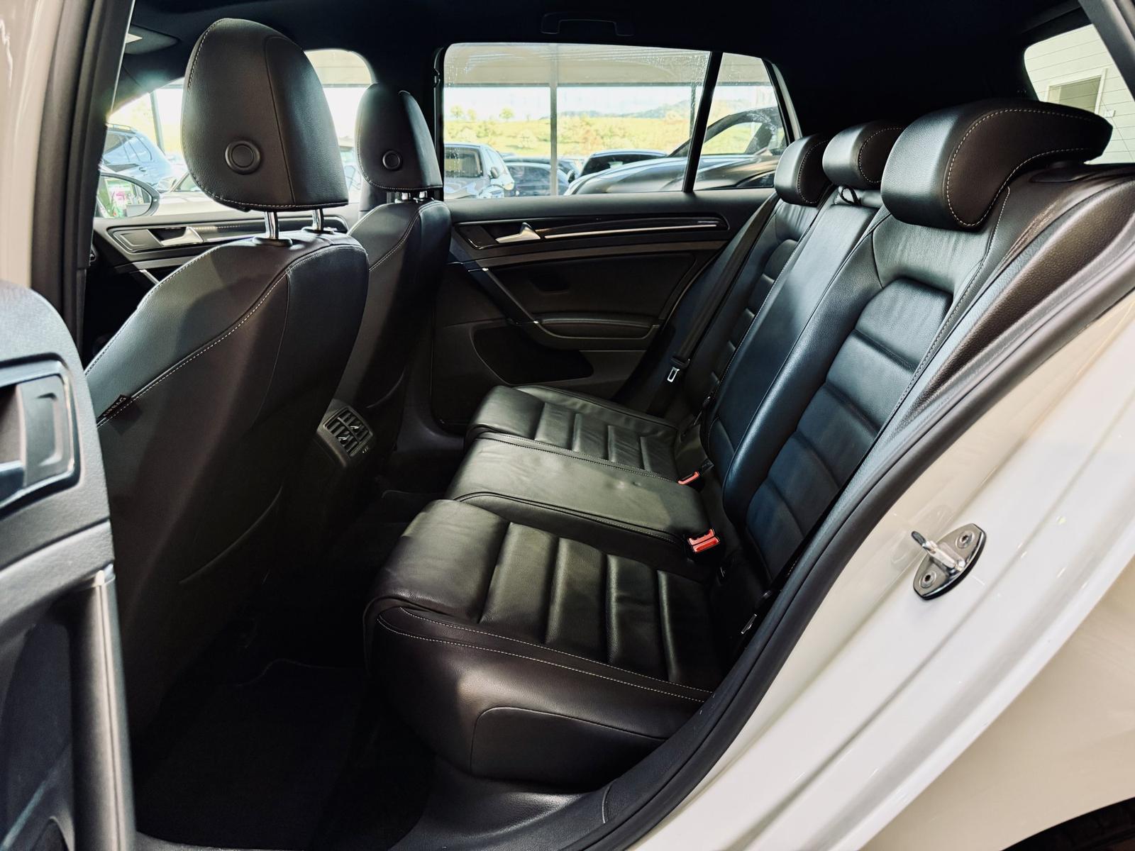 Volkswagen Golf VII R 4Motion|PANO|KAMERA|ACC|SPUR*