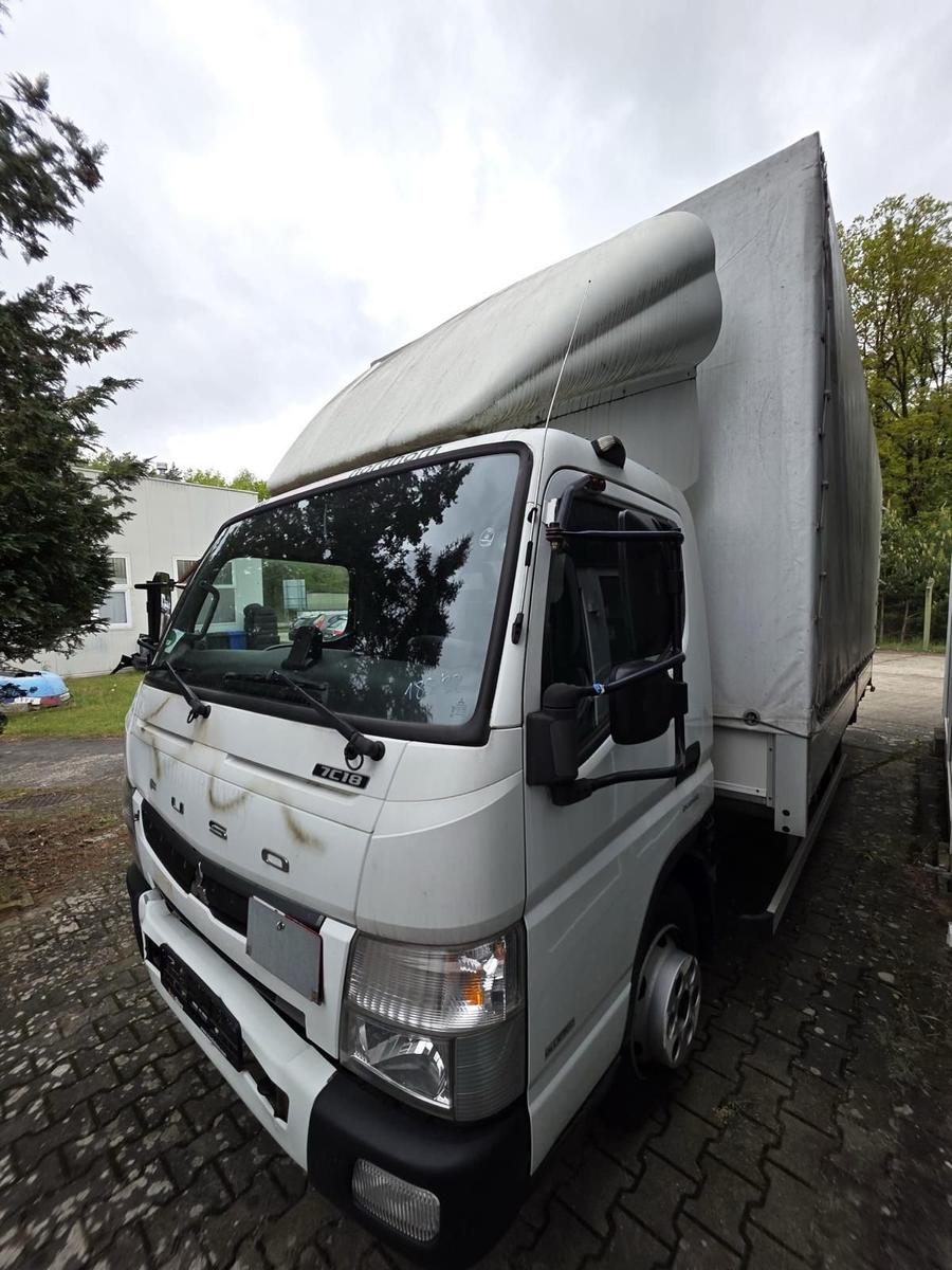 Mitsubishi Canter Fuso  7 C18