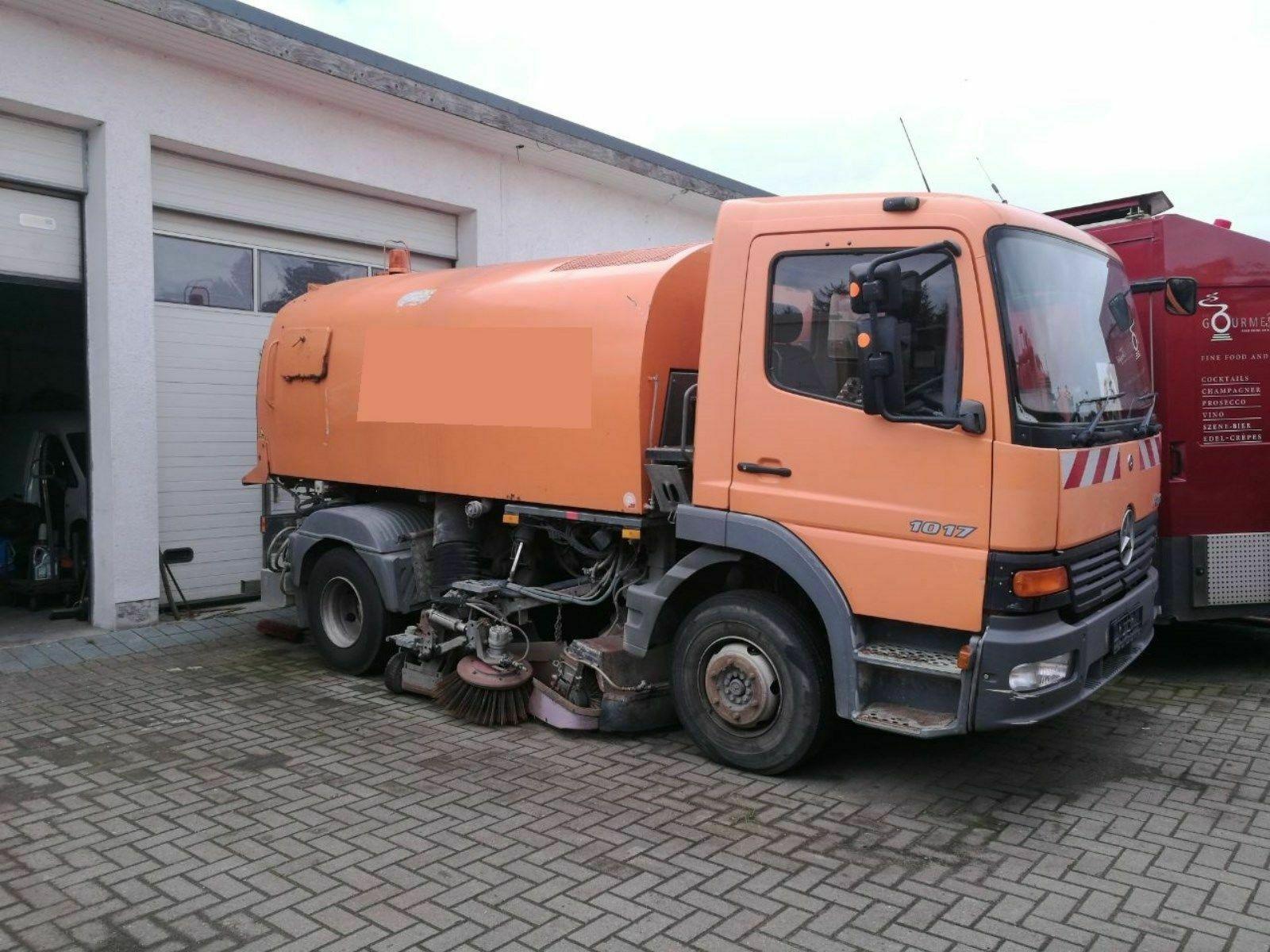Mercedes-Benz Atego 1117 DOPPELKEHRWERK Schoerling Cityfant60