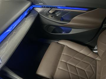 2024 BMW I5 — миниатюра 22