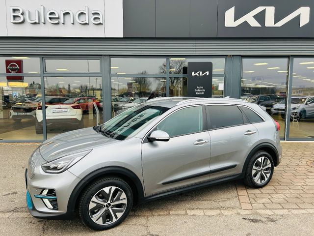 Kia e-Niro 64 kWh Spirit 3 Phase Leder+ AWR NAVI JBL