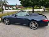 Porsche 997 Carrera Cabriolet in Mitternachtsblau - Porsche 997 mit Benzin-Antrieb: Cabrio
