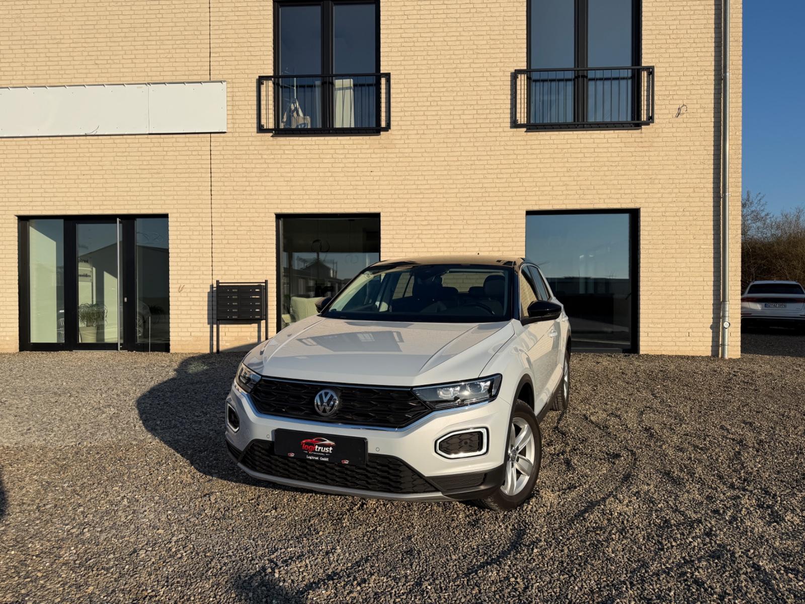 Volkswagen T-Roc Style*Navi*ViCo*ACC*LED*LHZ