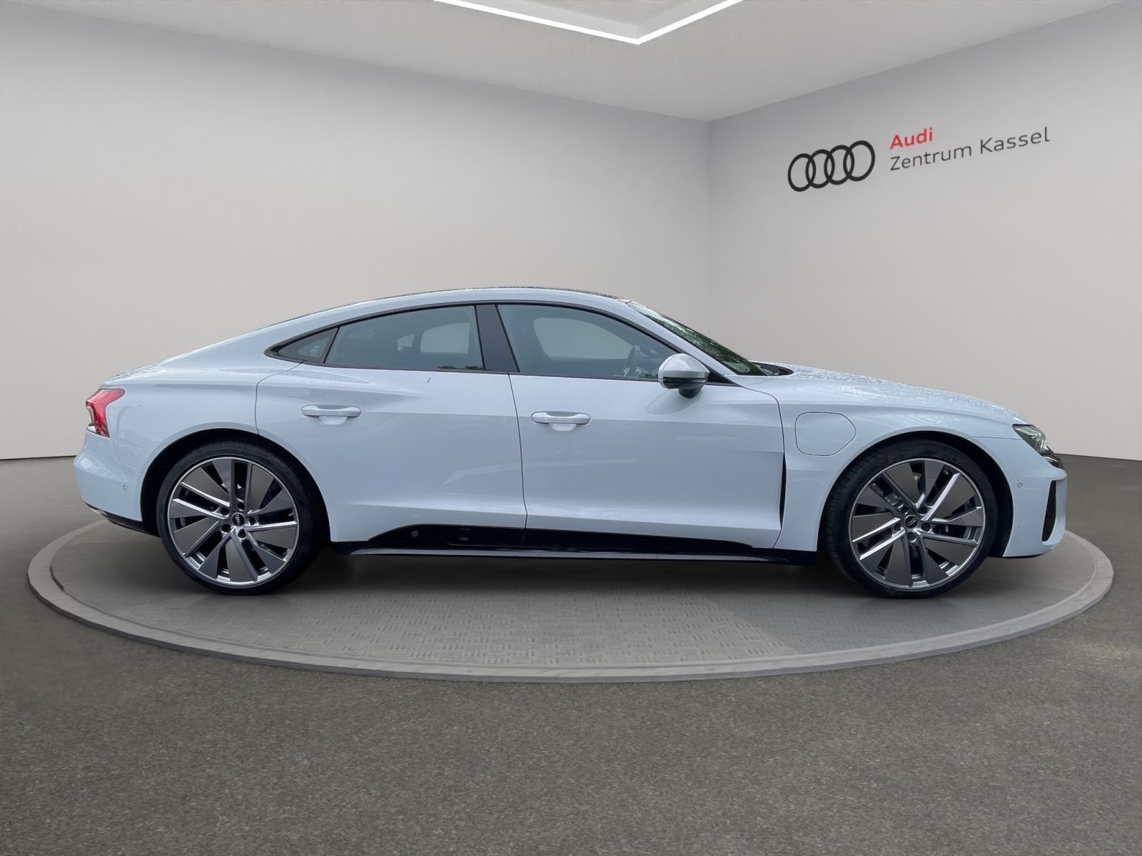 Audi e-tron GT - Bild 8