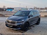 Kia Sorento 2.2 CRDi AWD Platinum Edition Autom. AHK - Kia Sorento von privat