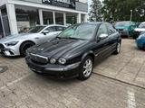 Jaguar X-Type 2.5 V6 Executive - Jaguar X-Type: Limousine