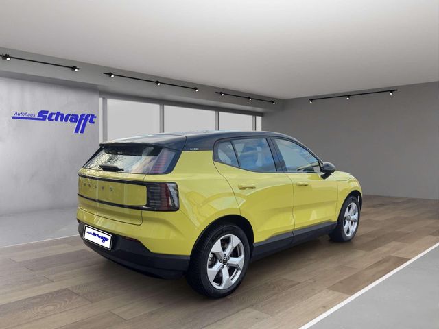 Volvo EX30 Plus AWD Performance Pure Electric