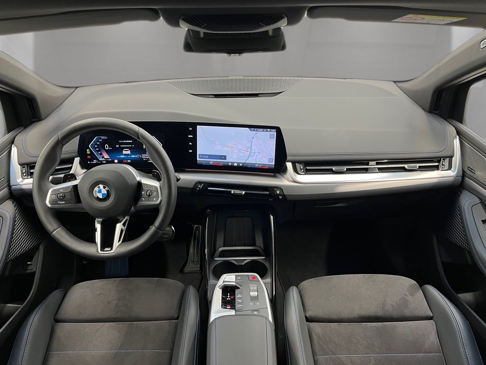 BMW 220 Active Tourer - Bild 12