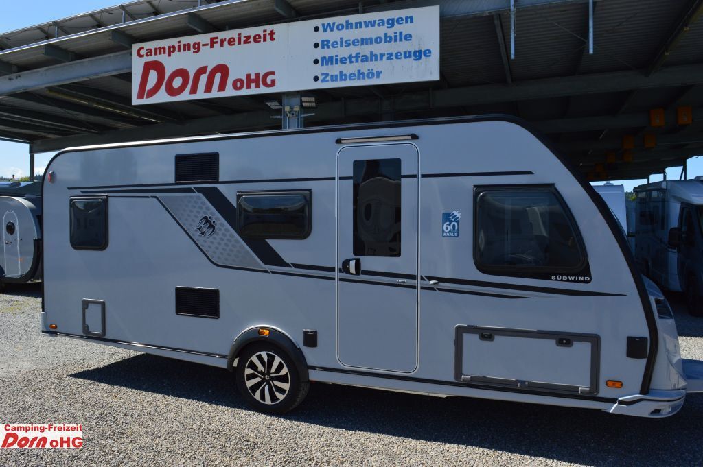 Knaus, Südwind 580 QS 60 YEARS Kühlschrank 177l
