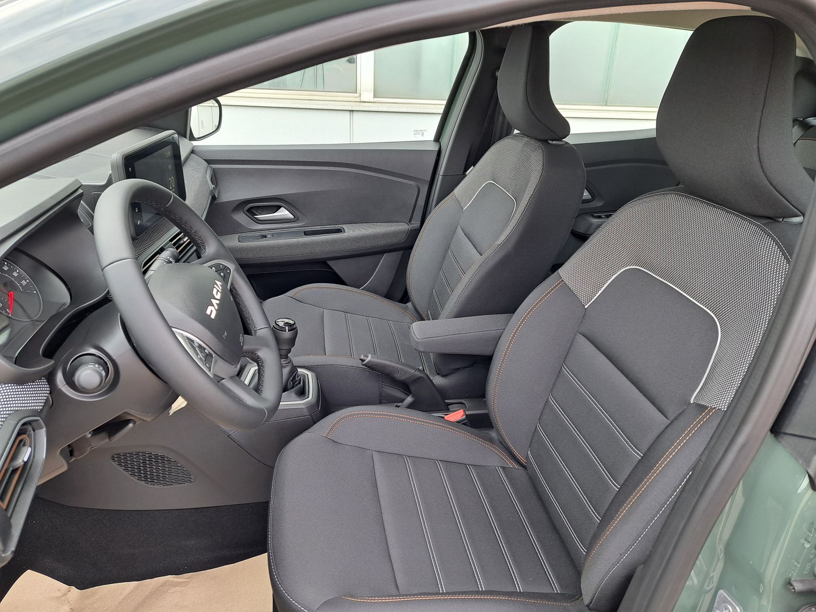 Fahrzeugabbildung Dacia Sandero Stepway Expression SITZHEIZUNG KAMERA