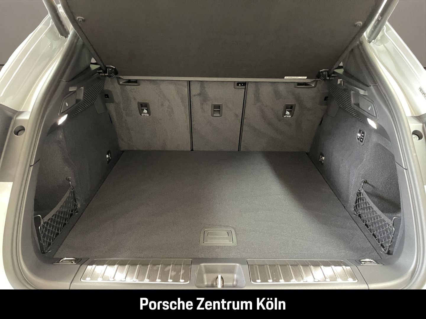 Porsche Macan - Bild 25