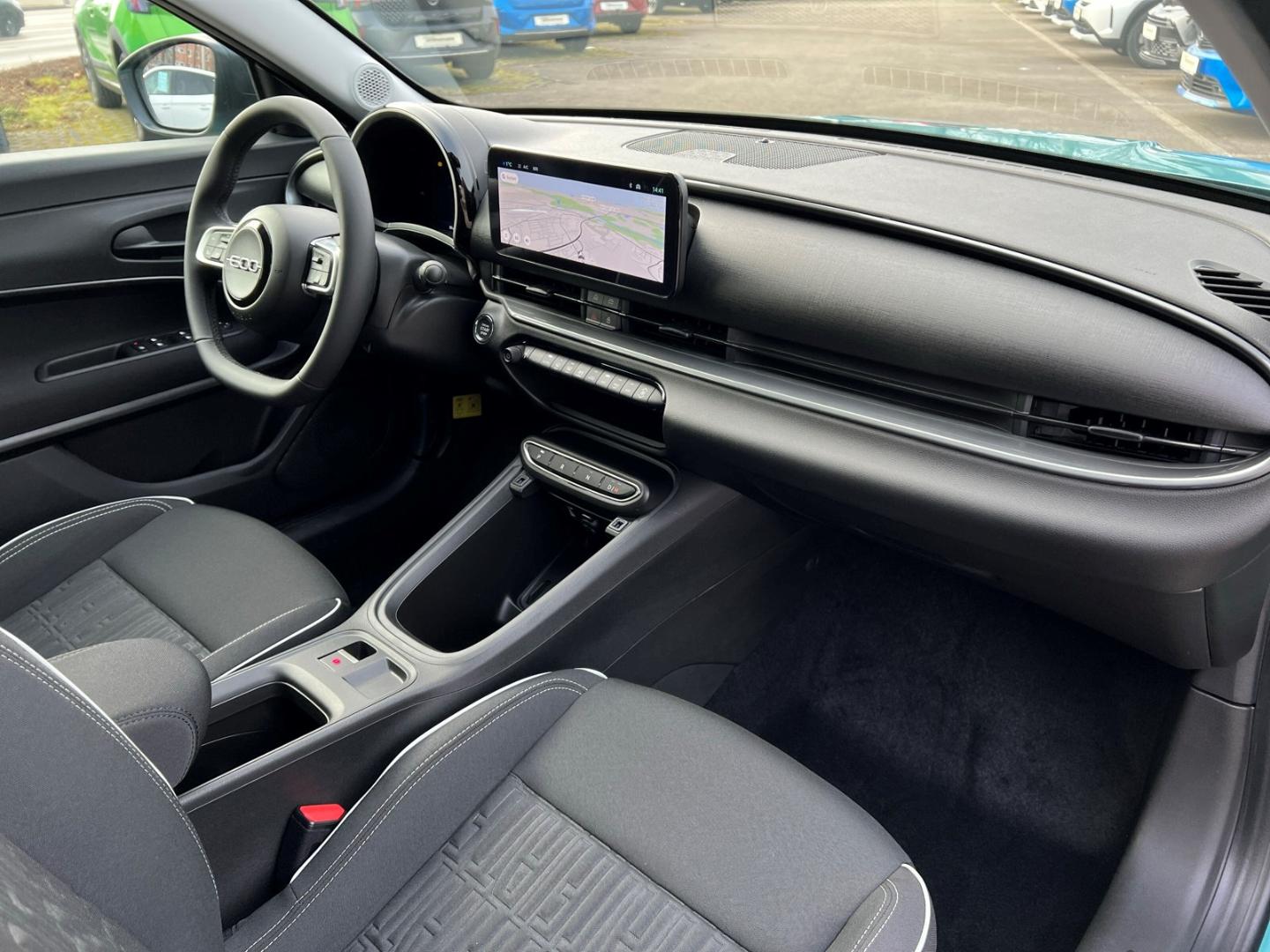 Fiat 600 1.2 Hybrid Business Edition Navi LED Kamera 