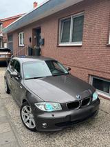 BMW 120d TÜV 03/2027 - BMW 120 mit Diesel-Antrieb: Limousine, 2.0