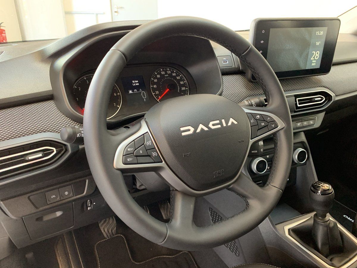 Dacia Sandero - Bild 10