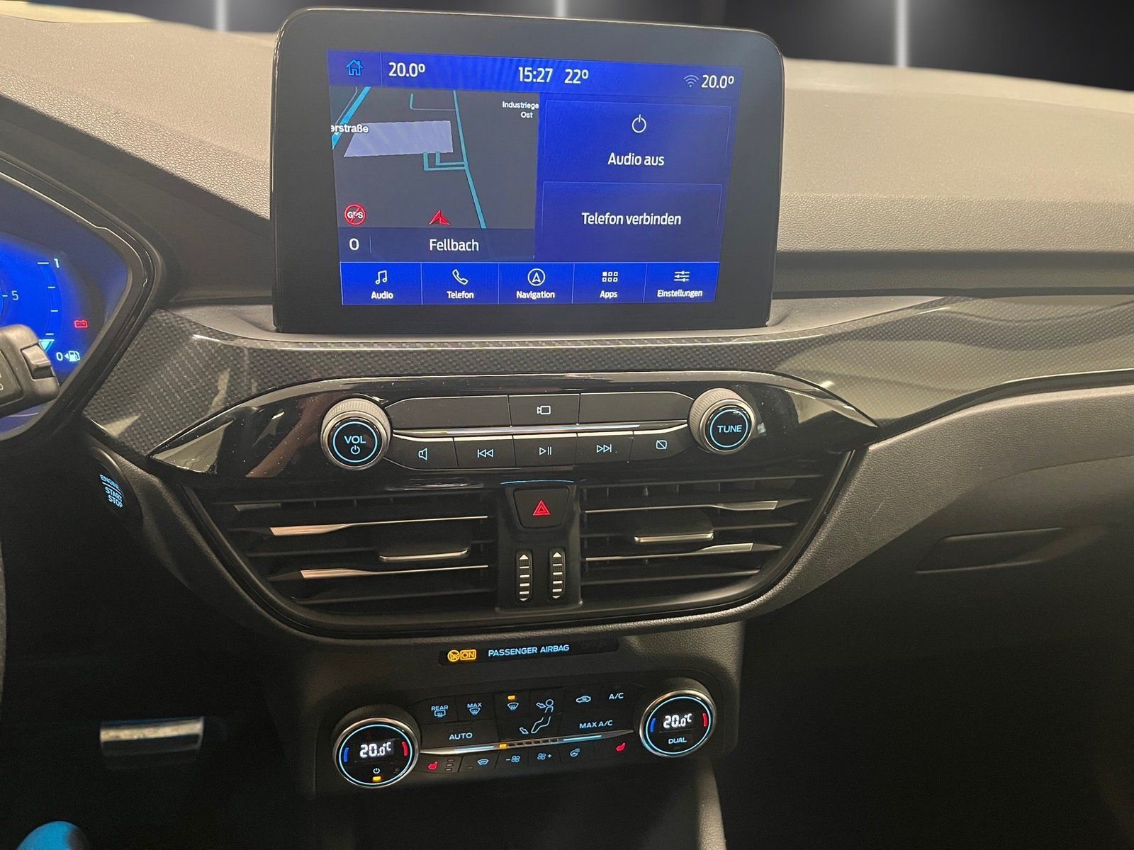 Fahrzeugabbildung Ford Kuga 2.0 EcoBlue ST-Line X*AHK*Panorama*Fahrassi