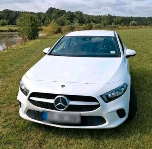 MERCEDES-BENZ A 250 E Plugin Hybrid