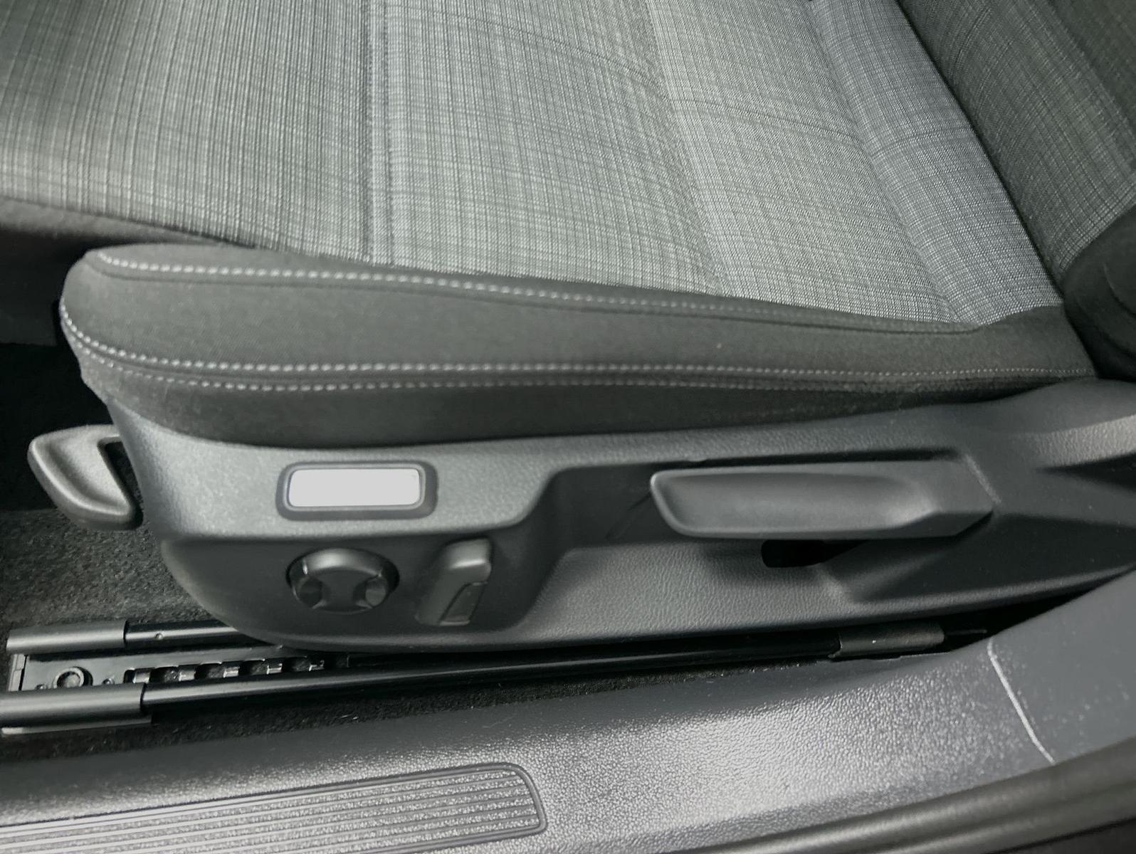 Volkswagen Passat 1.5 TSI DSG Business, миниатюра 12