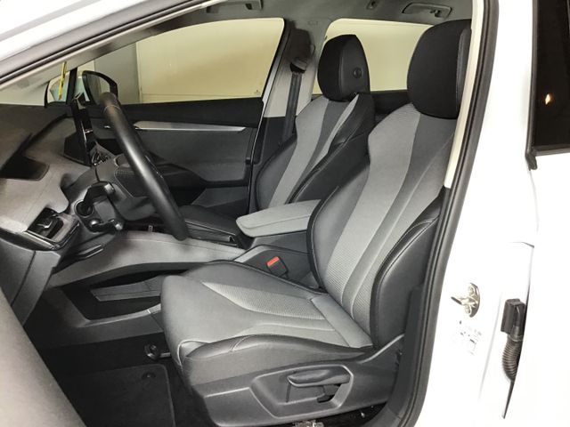 Fahrzeugabbildung Skoda Enyaq 60 Batteriezertifikat/Navi/Tempo/1-Hand