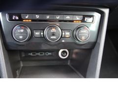 Fahrzeugabbildung Volkswagen Tiguan IQ.DRIVE*schwenkbare AHK!*AppCon*WinterP*