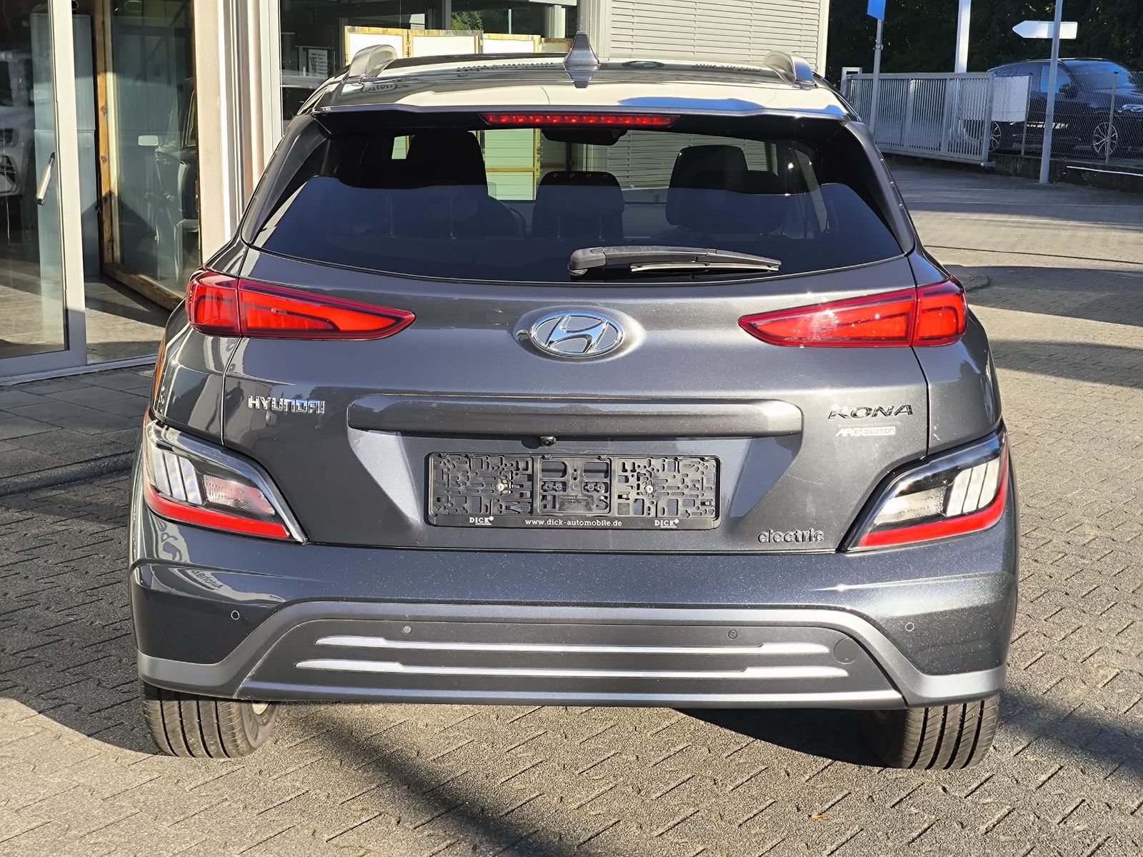 Fahrzeugabbildung Hyundai Kona Trend NAVI+LED+SHZ+HEADUP+KAMERA+ACC+WP+