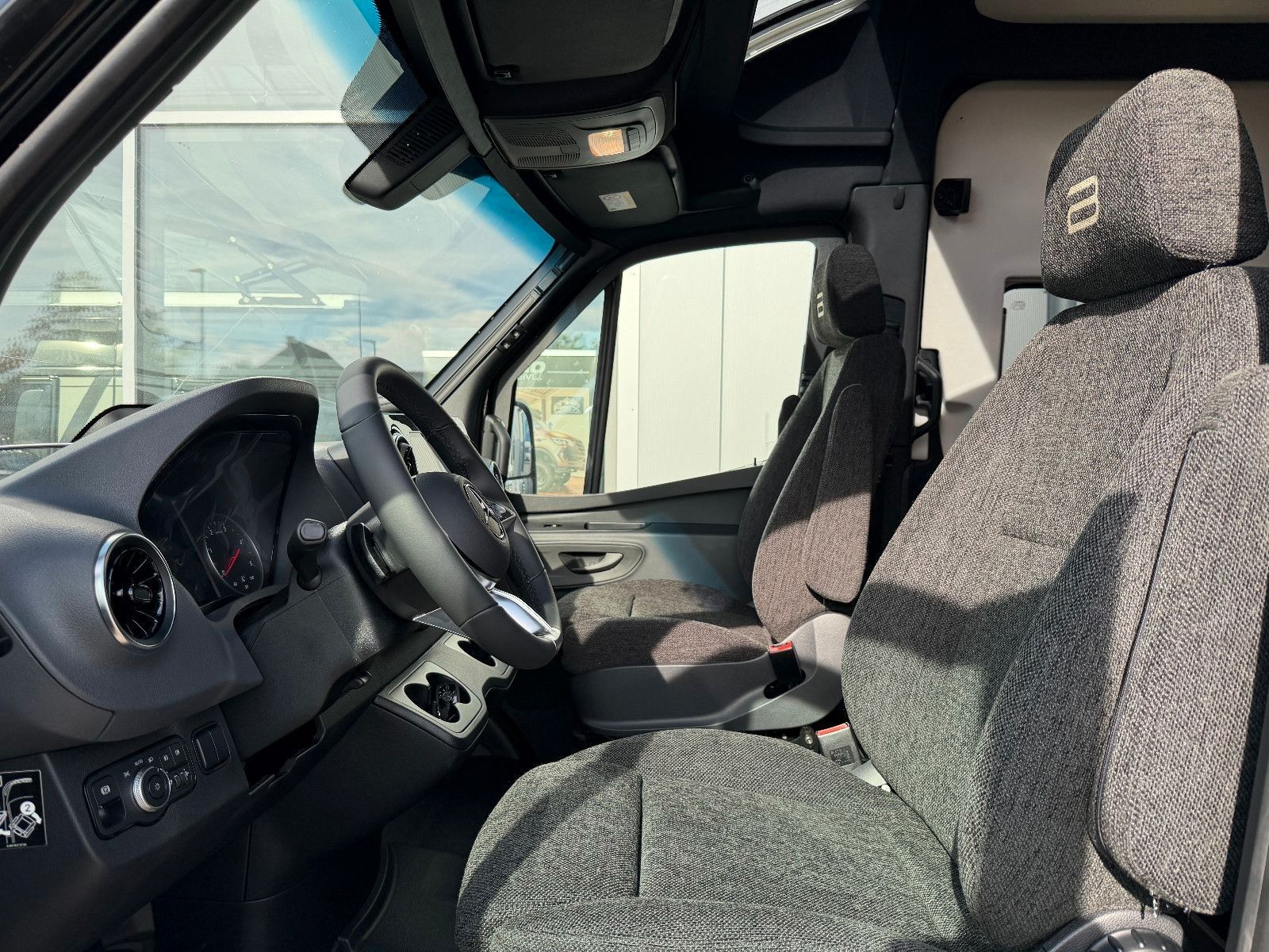 Fahrzeugabbildung Bürstner Habiton HMX 6.0 Allrad 4x4 SIE SPAREN 14.608€ !