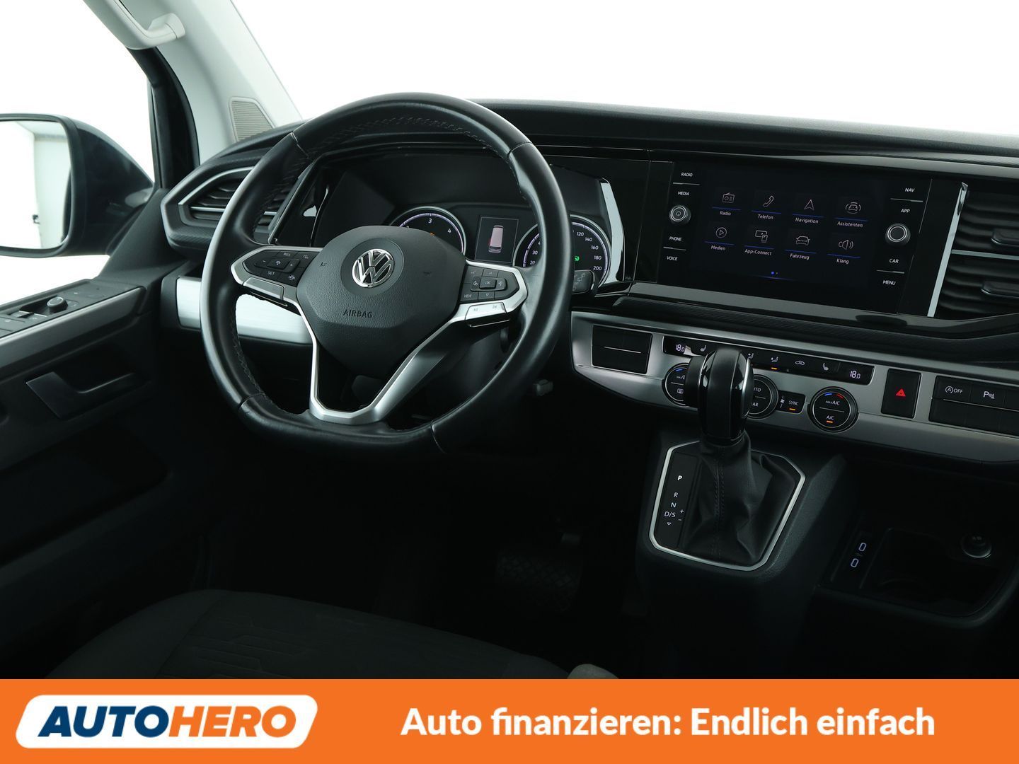 Volkswagen T6 Multivan 2.0 TDI Comfortline FWD Aut. NAVI foto 13