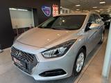 Hyundai i40 cw blue Space - Hyundai i40 aus 2019