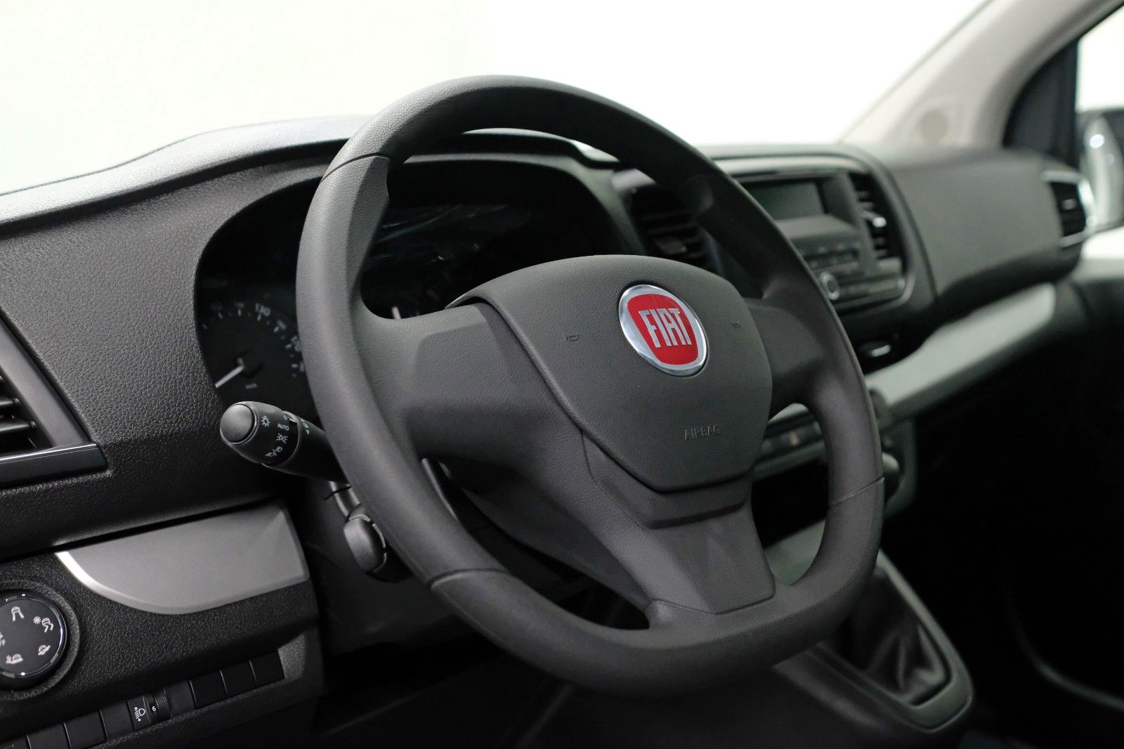 Fahrzeugabbildung Fiat SCUDO L3 1,5 100 MT6 KAWA
