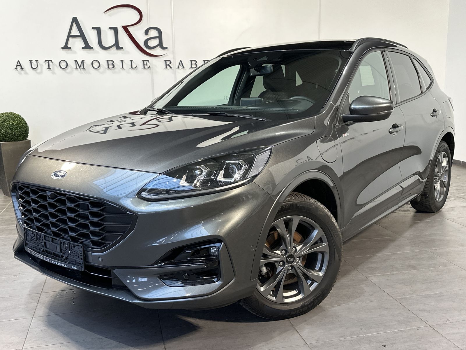 Fahrzeugabbildung Ford Kuga 2.5 Plug-In Hybrid ST-Line NAV+LED+PANO+KAM