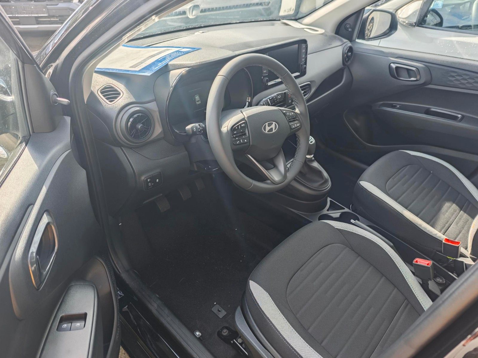Hyundai i10 – Bild 7